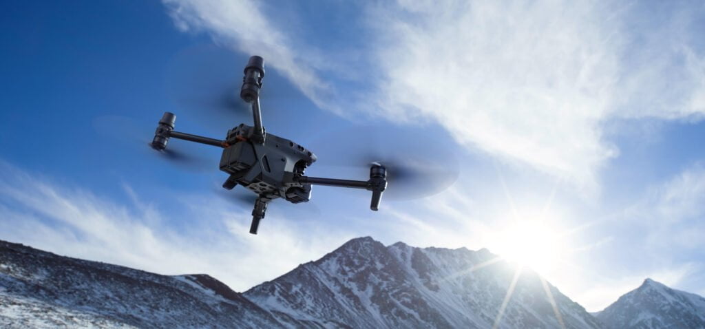Квадрокоптер DJI Matrice 30T